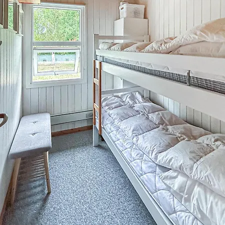 3 Bedroom Gorgeous In Nyaraló Rødby